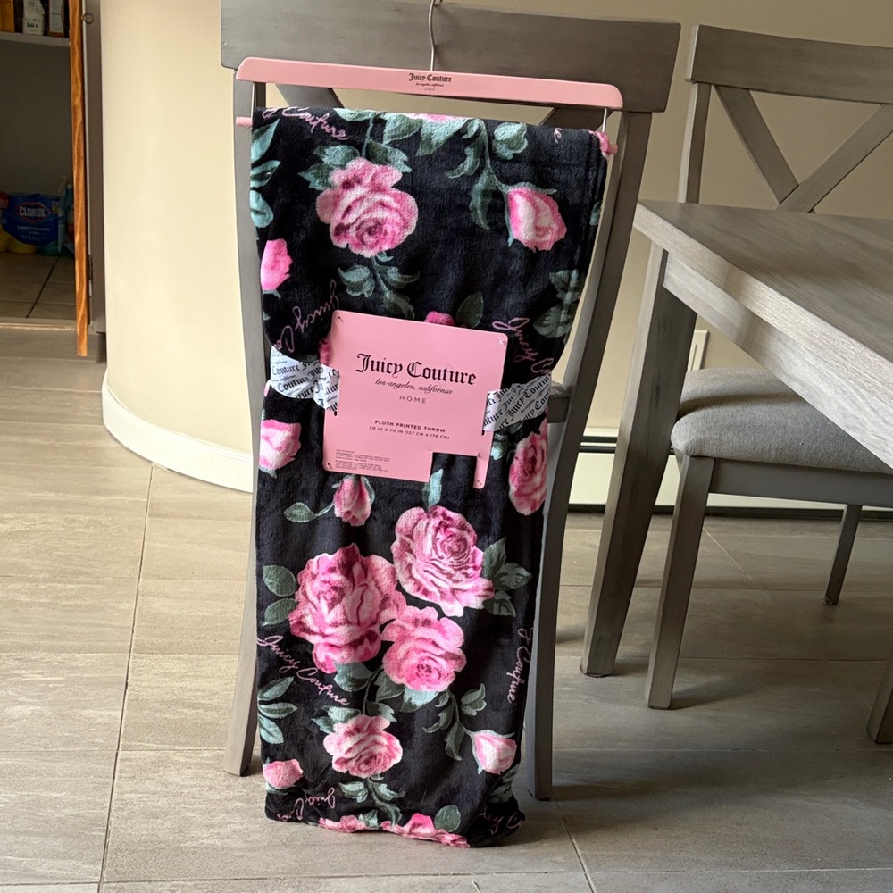 Juicy Couture Black and Pink Rose Plush Throw